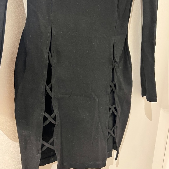 Long Sleeve Bodycon Mini Dress - Picture 3 of 4